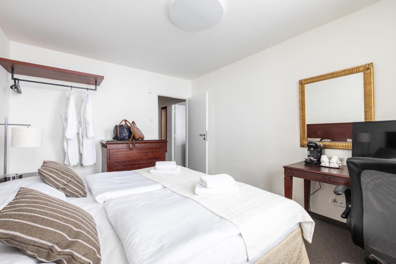 Hotel Petrovy Kameny Karlova Studánka Eksteriør billede